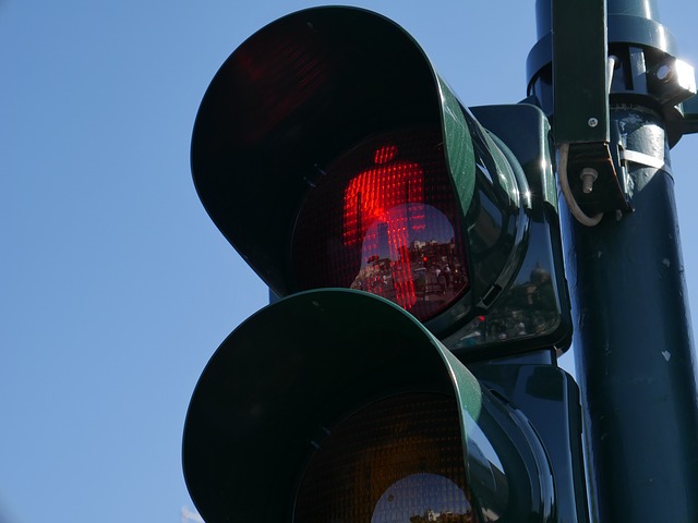 Rolling Right Turn Red Light Camera, California Stop